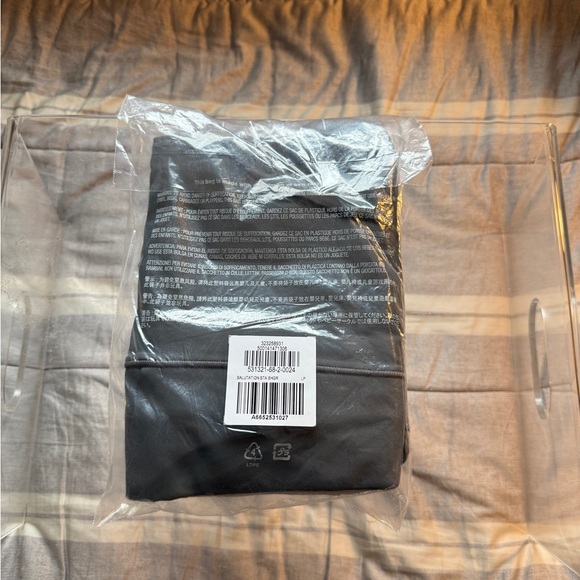 Athleta Charcoal Leggings Size 7/8 - Picture 3 of 3